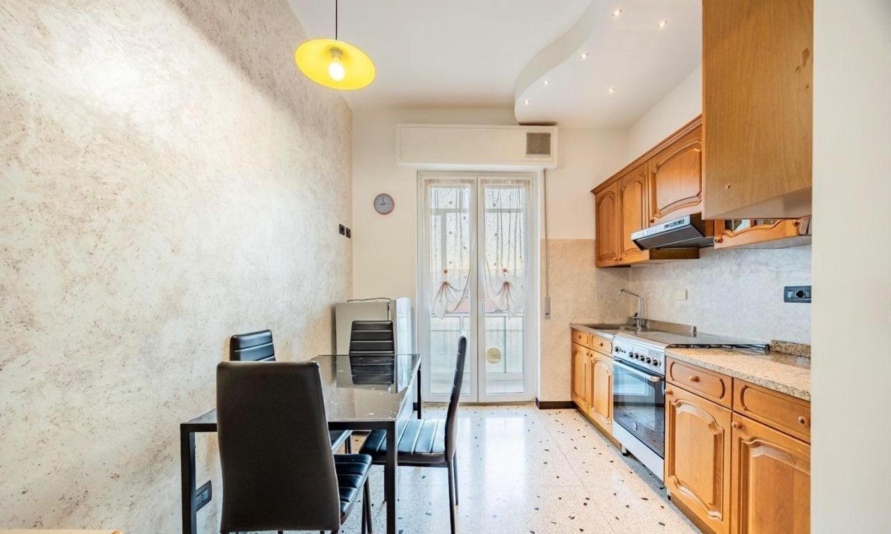Apartamento Ad Un Passo Dal Mare Savona Exterior foto